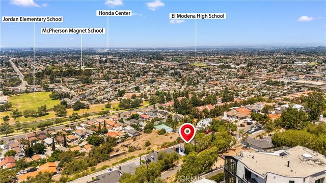 12284 Circula Panorama, Santa Ana, CA 92705