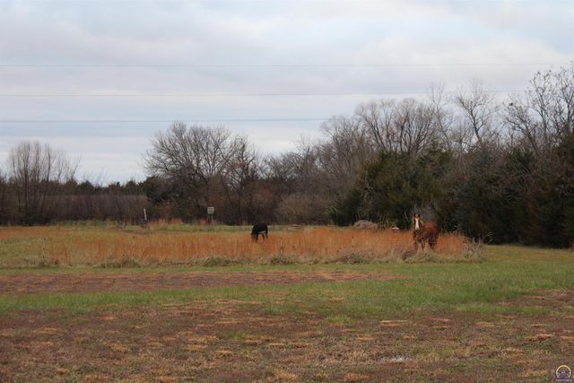 12279 S Docking RD, Burlingame, KS 66413