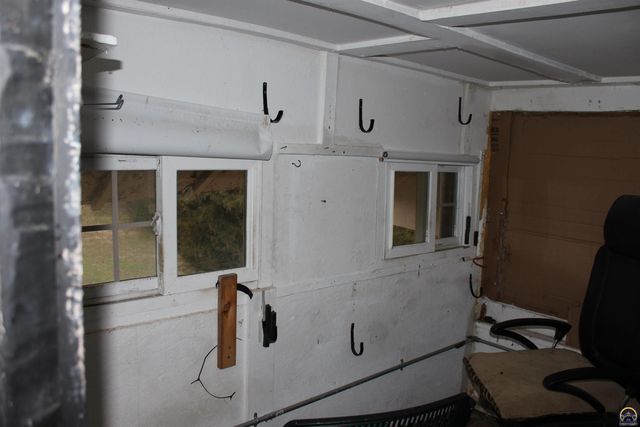 12279 S Docking RD, Burlingame, KS 66413