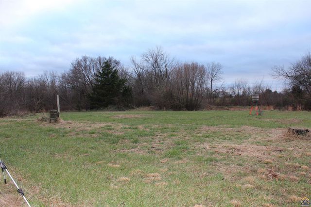 12279 S Docking RD, Burlingame, KS 66413