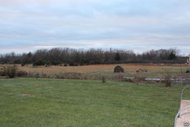 12279 S Docking RD, Burlingame, KS 66413