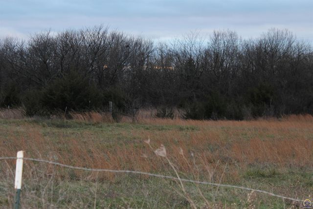 12279 S Docking RD, Burlingame, KS 66413