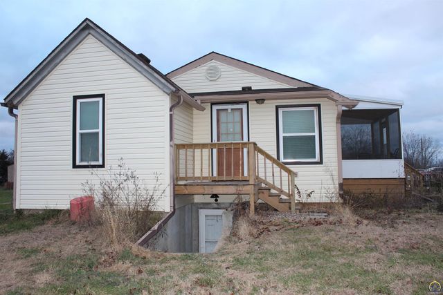 12279 S Docking RD, Burlingame, KS 66413