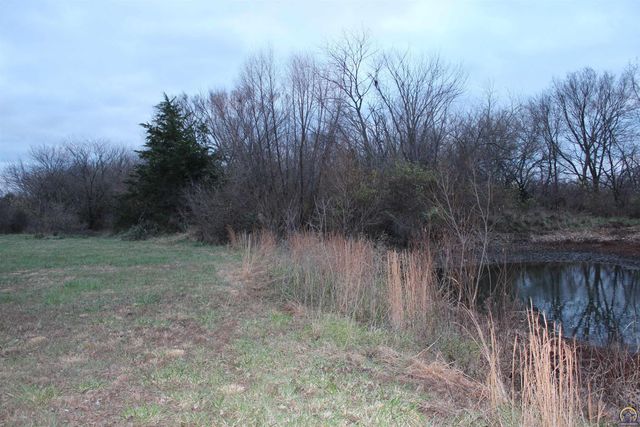 12279 S Docking RD, Burlingame, KS 66413