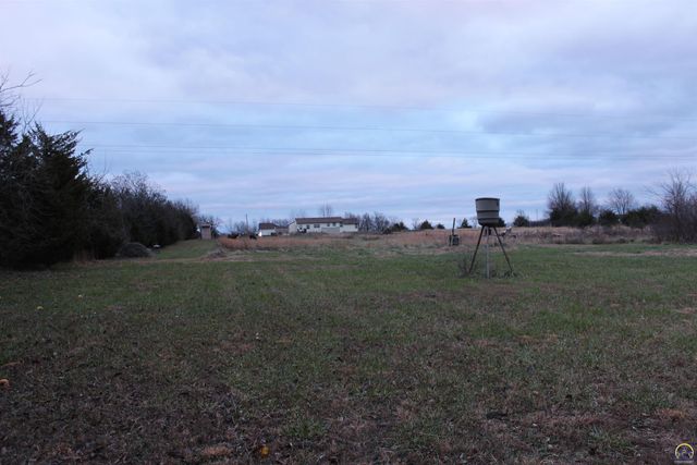 12279 S Docking RD, Burlingame, KS 66413