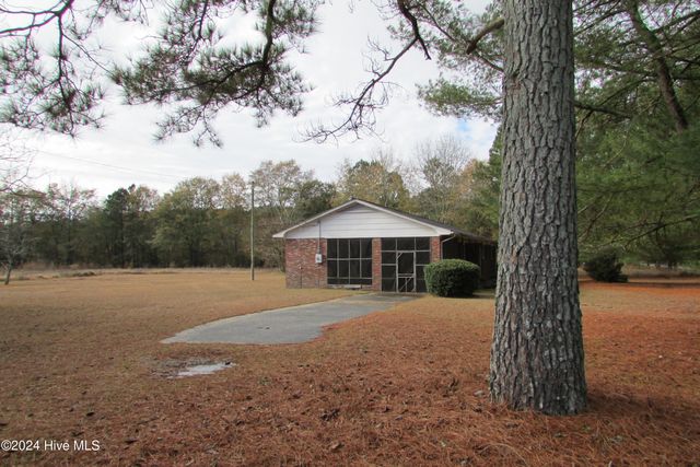 8401 Boykin Bridge Road, Clinton, NC 28328