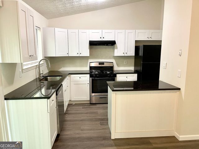 5165 Fairforest Drive, Stone Mountain, GA 30088