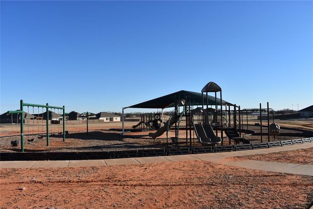 1021 Pacific Avenue, Newcastle, OK 73065