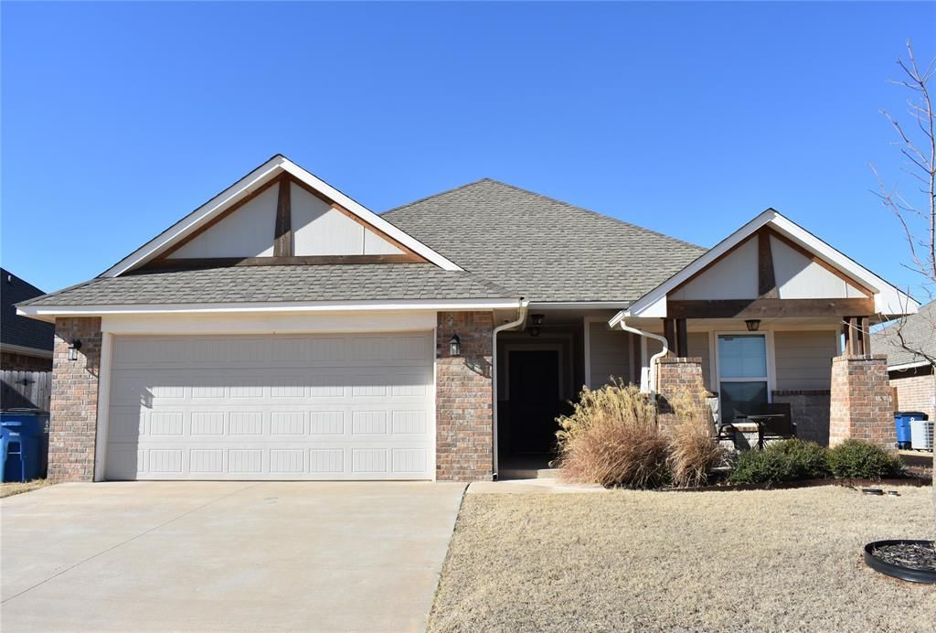 1021 Pacific Avenue, Newcastle, OK 73065