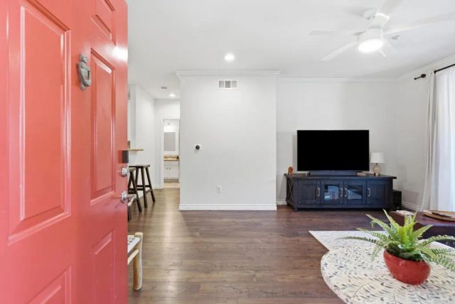 3845 Elijah Ct 613, San Diego, CA 92130