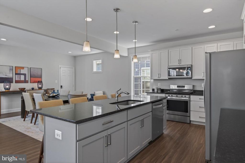Image 15 of property listing at 1316 MONOCACY CROSSING PKWY, Brunswick, MD 21716