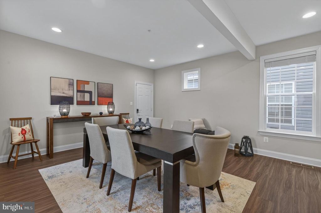 Image 17 of property listing at 1316 MONOCACY CROSSING PKWY, Brunswick, MD 21716
