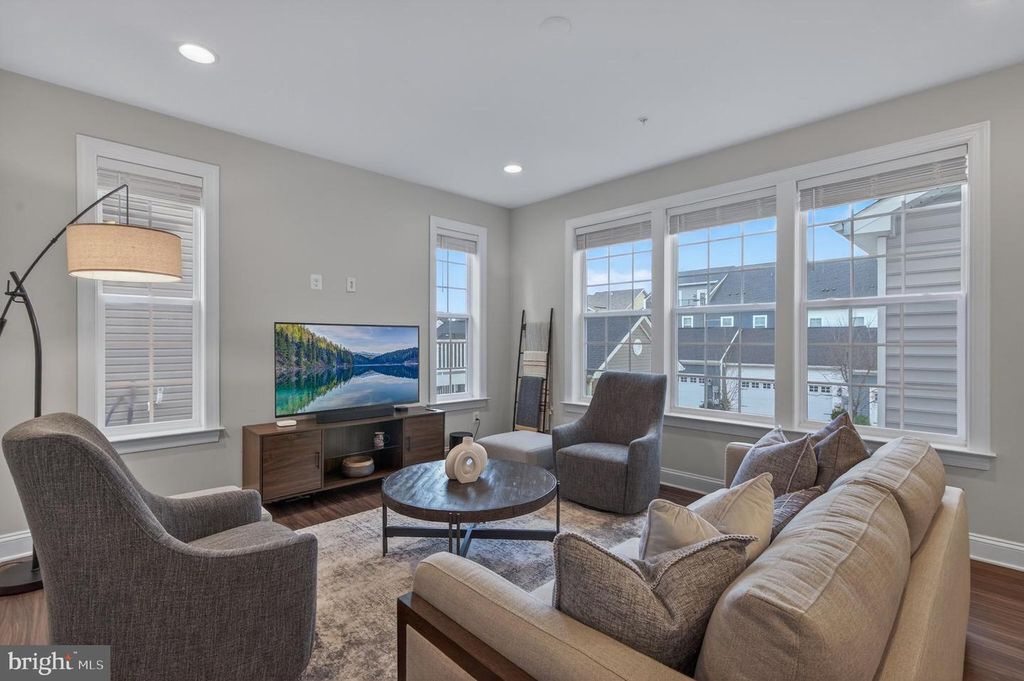 Image 20 of property listing at 1316 MONOCACY CROSSING PKWY, Brunswick, MD 21716