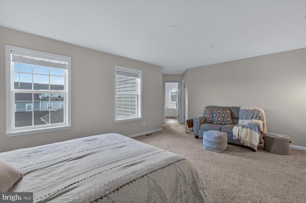 Image 33 of property listing at 1316 MONOCACY CROSSING PKWY, Brunswick, MD 21716
