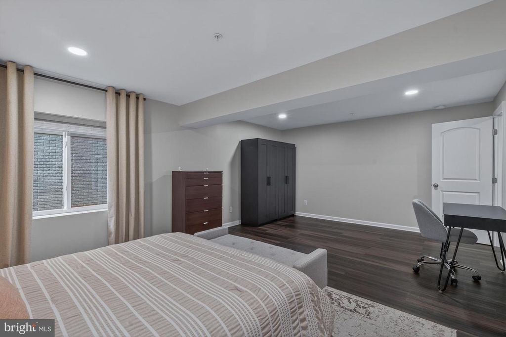 Image 53 of property listing at 1316 MONOCACY CROSSING PKWY, Brunswick, MD 21716