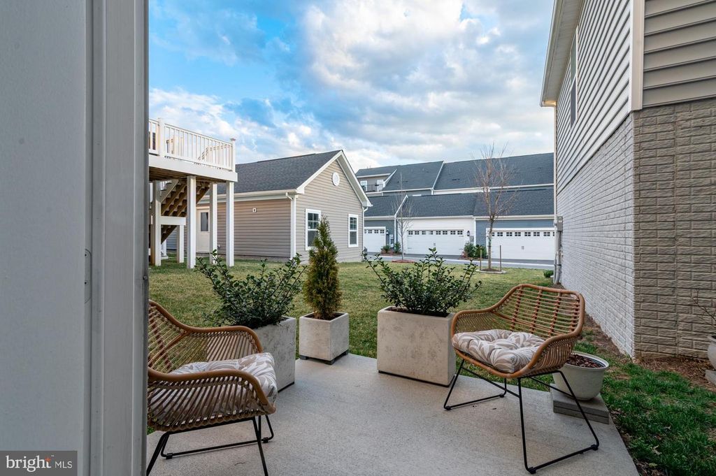 Image 59 of property listing at 1316 MONOCACY CROSSING PKWY, Brunswick, MD 21716