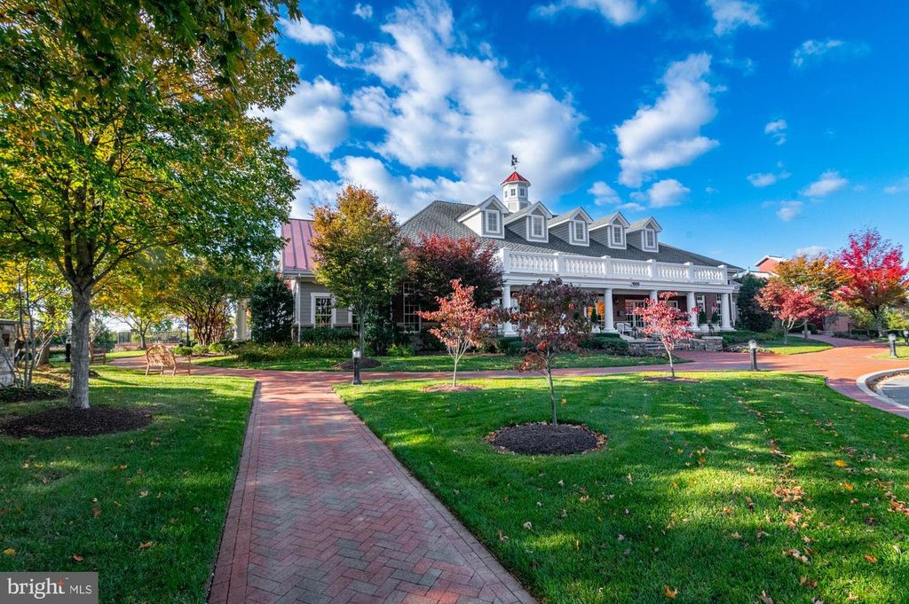 Image 70 of property listing at 1316 MONOCACY CROSSING PKWY, Brunswick, MD 21716