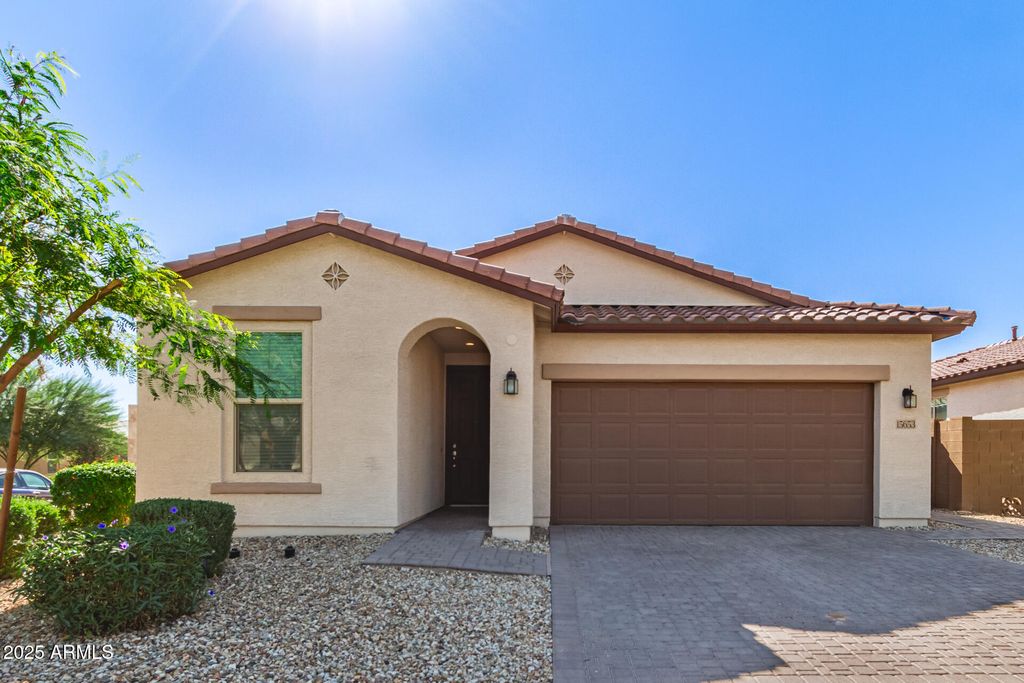 15653 W MORNING GLORY Street, Goodyear, AZ 85338