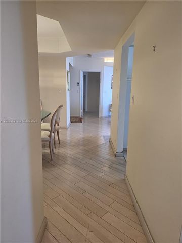 20191 E Country Club Dr 1805, Aventura, FL 33180