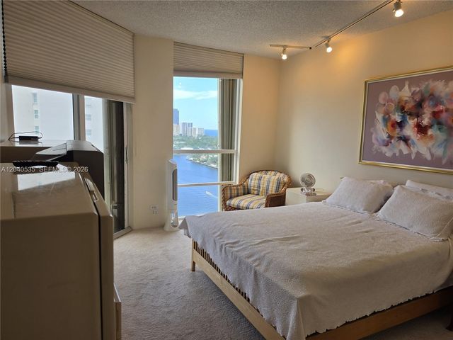 20191 E Country Club Dr 1805, Aventura, FL 33180