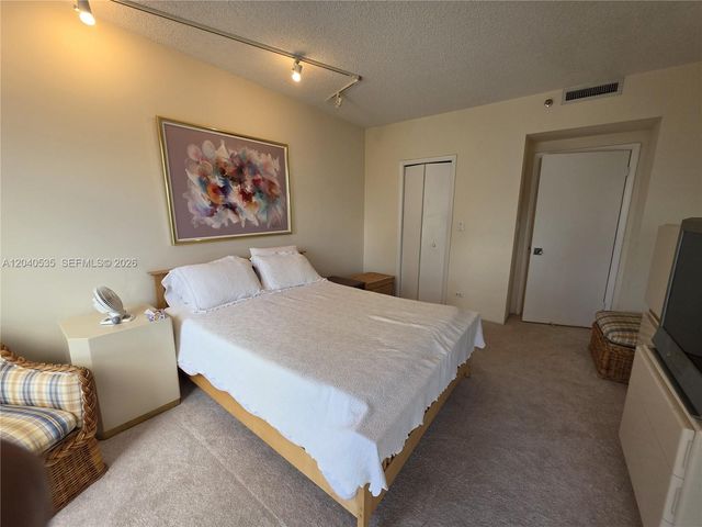 20191 E Country Club Dr 1805, Aventura, FL 33180
