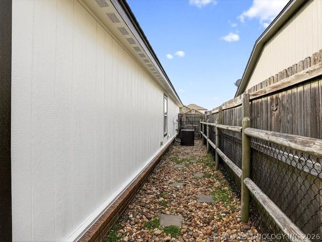 15121 E 108th Street N, Owasso, OK 74055