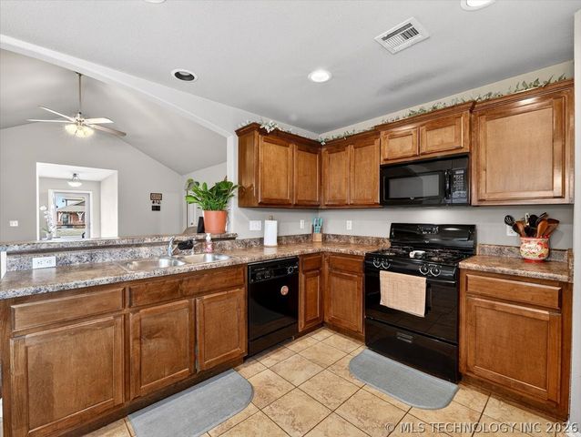 15121 E 108th Street N, Owasso, OK 74055