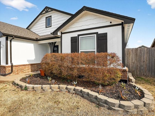 15121 E 108th Street N, Owasso, OK 74055