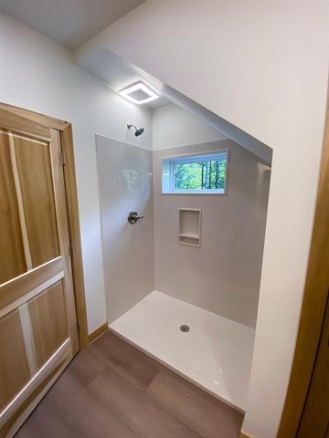 89170 Meadow Tr, Cornucopia, WI 54827