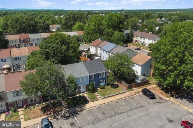 9081 BONHAM CIR, Manassas, VA 20110