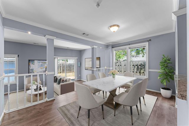 9081 BONHAM CIR, Manassas, VA 20110