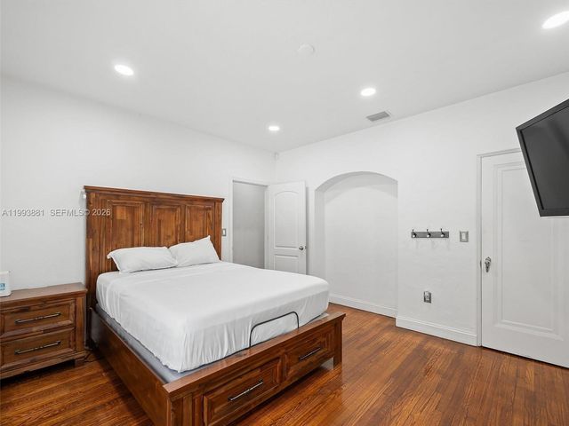 314 Romano Ave 0, Coral Gables, FL 33134