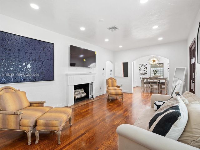 314 Romano Ave 0, Coral Gables, FL 33134