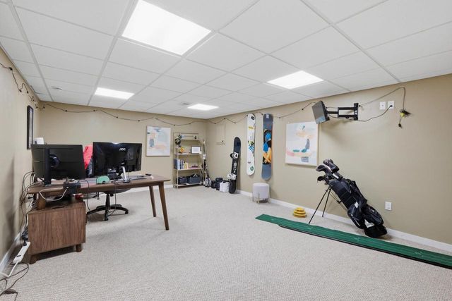 517 Hillcrest Drive, Waunakee, WI 53597