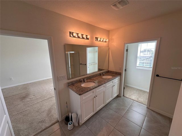 4186 LOOKING GLASS PLACE, Sanford, FL 32771