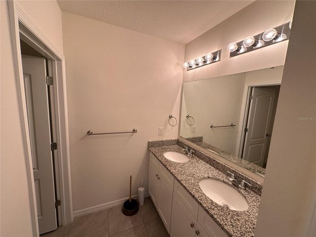 4186 LOOKING GLASS PLACE, Sanford, FL 32771