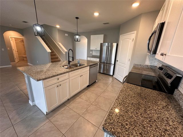 4186 LOOKING GLASS PLACE, Sanford, FL 32771