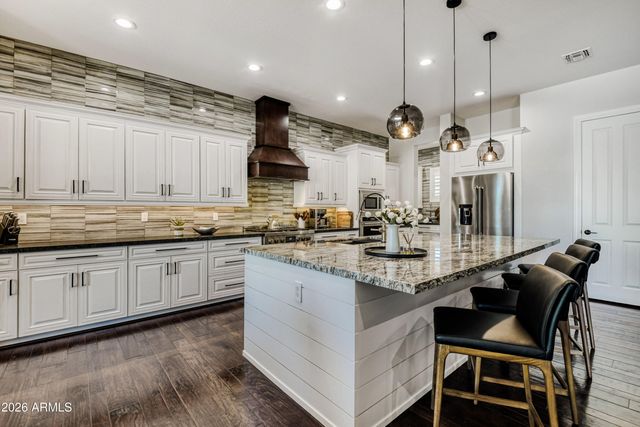 14646 W VILLAGE Parkway, Litchfield Park, AZ 85340