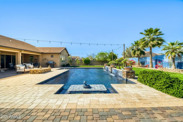 14646 W VILLAGE Parkway, Litchfield Park, AZ 85340