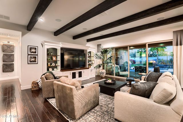 14646 W VILLAGE Parkway, Litchfield Park, AZ 85340