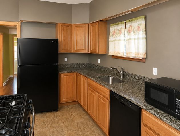 161 Shawmut St, Chelsea, MA 02150