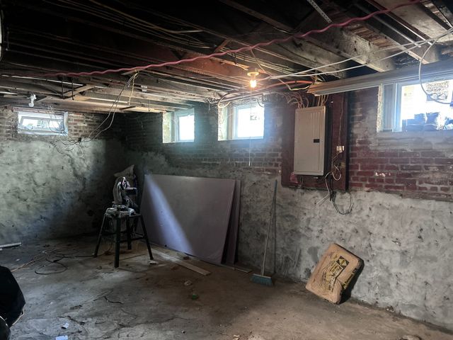 161 Shawmut St, Chelsea, MA 02150