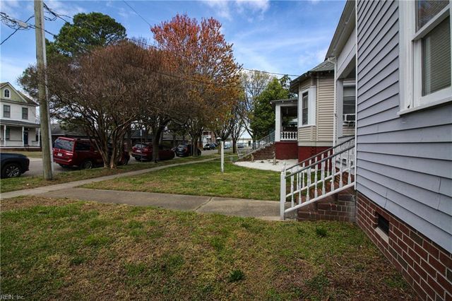 121 Broad ST, Portsmouth, VA 23707