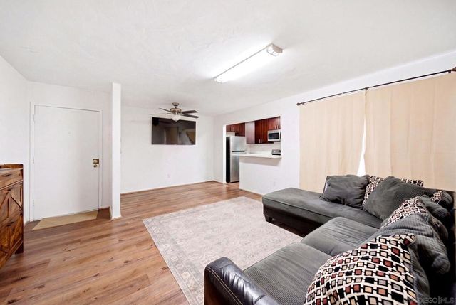 3282 Ashford St E, San Diego, CA 92111