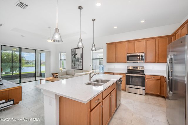 2411 Treasure Cay Lane, Melbourne, FL 32940