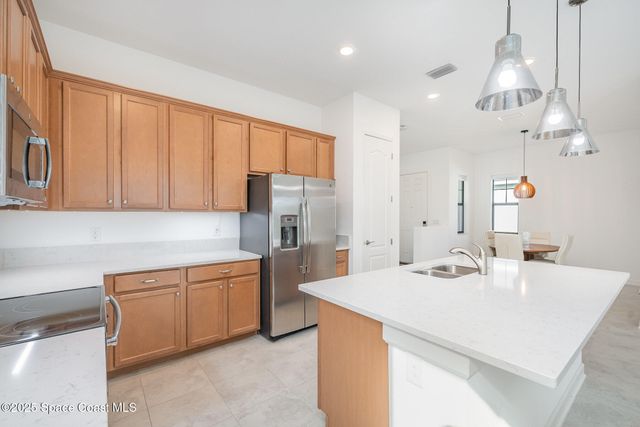 2411 Treasure Cay Lane, Melbourne, FL 32940