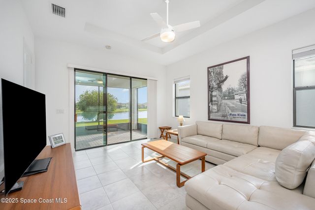 2411 Treasure Cay Lane, Melbourne, FL 32940