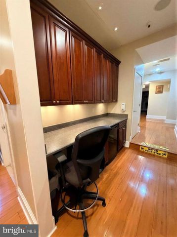 1315 WOLF ST, Philadelphia, PA 19148