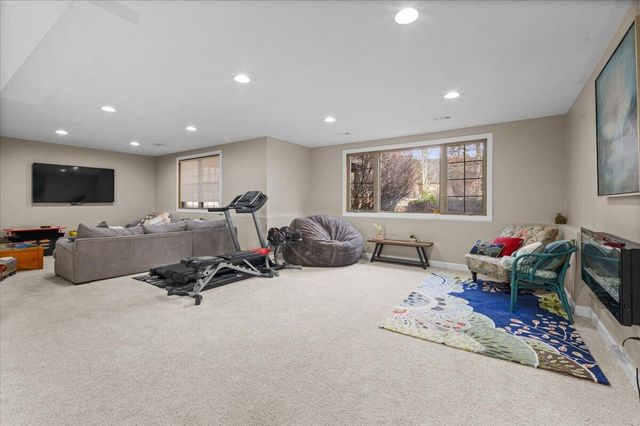 6245 Dublin Drive, Stanwood, MI 49346