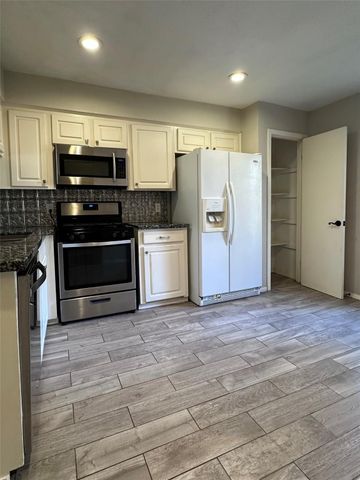 3223 Brooktree Lane, Spring, TX 77380